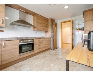 Kitchen of Flat for sale in Reus  with Air Conditioner, Heating and Balcony