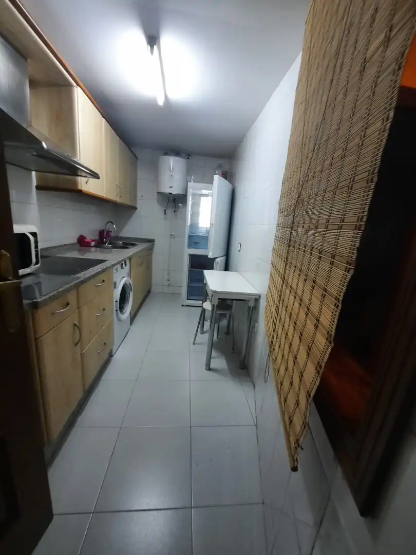 Apartament amb ascensor de lloguer a Maria Auxiliadora - Barriada de Llera, imagen 11