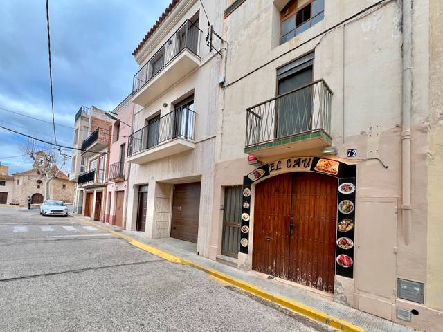 Local comercial en Alquiler en Carrer de Sant Antoni, 70 en Montbrió del Camp