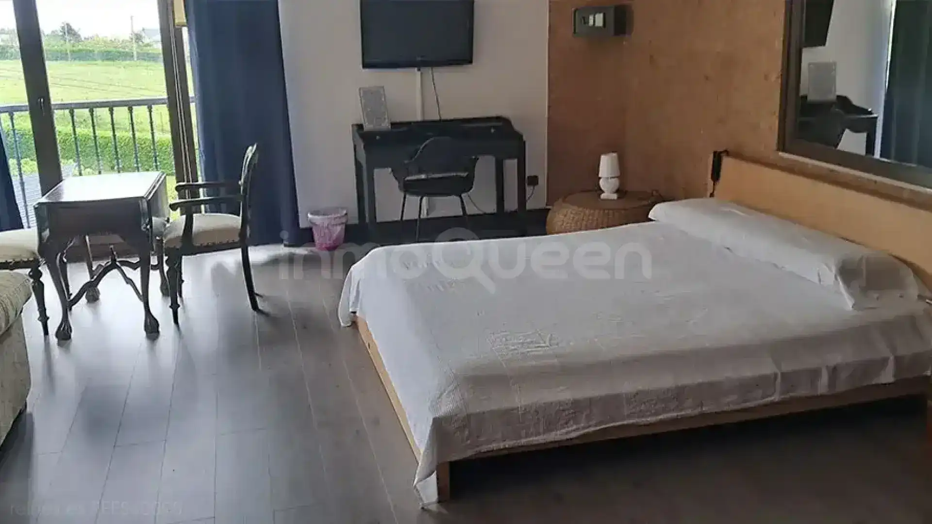 Habitación de Edificio en venta en Foz