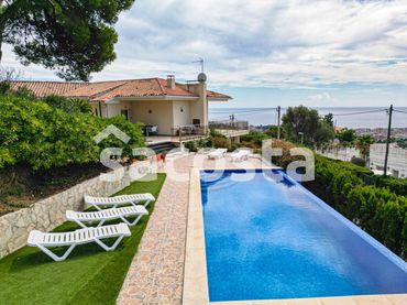Maison avec piscine à vendre à Roca Grossa