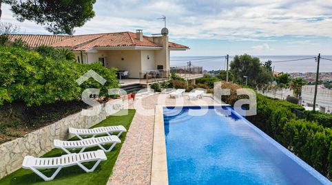 Casa con amplia parcela y jardín en Roca Grossa, Lloret de Mar