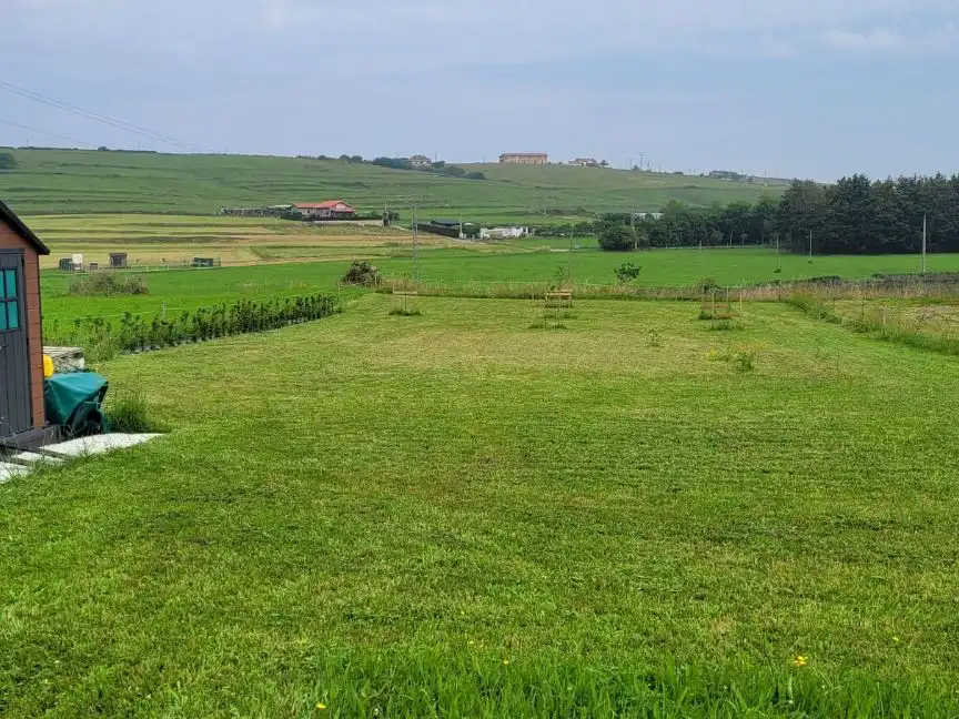 Terreno en venta en Miengo