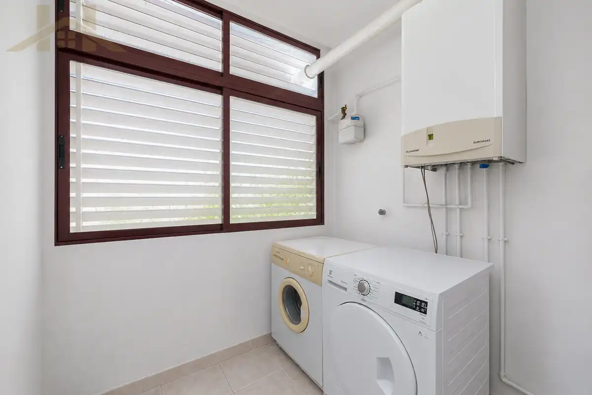 Terraza de Piso en venta en Torrejón de Ardoz con Calefacción y Piscina comunitaria