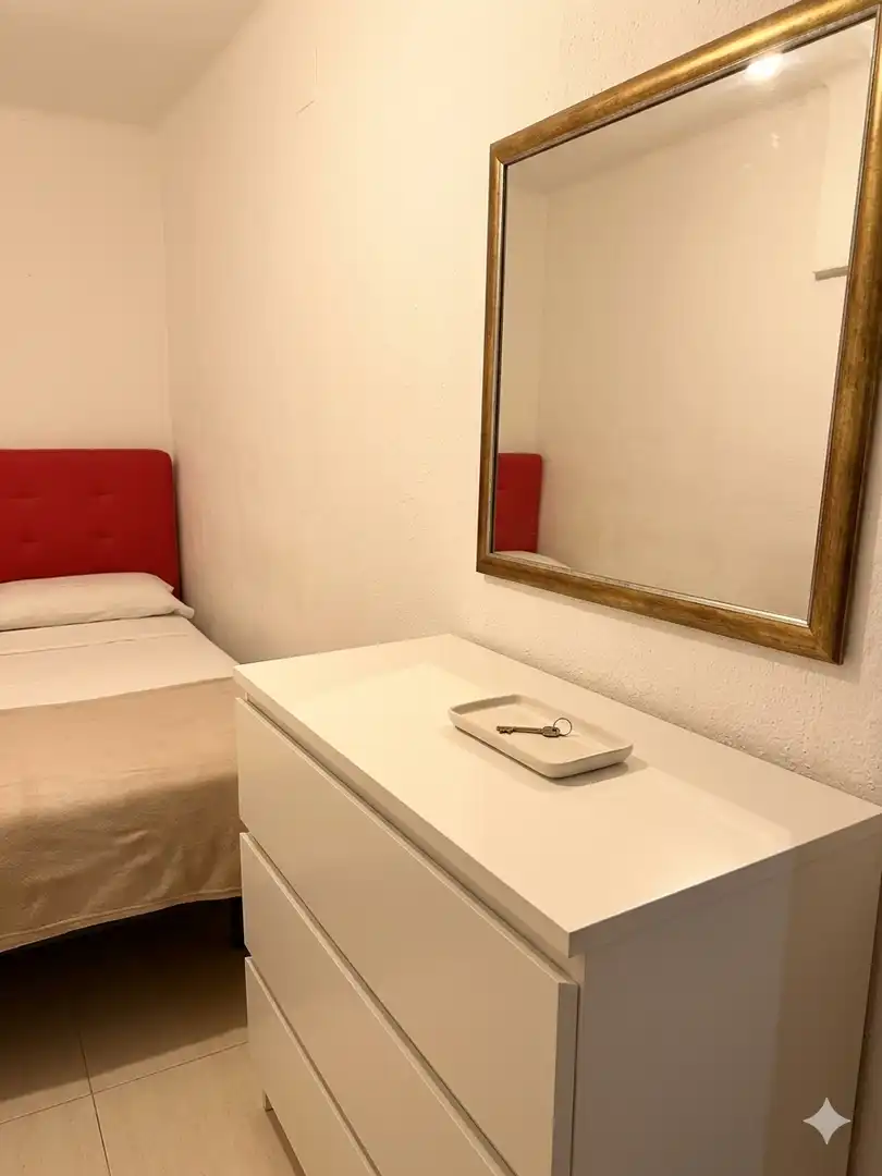 Bedroom of Flat for sale in Barcelona  with Heating