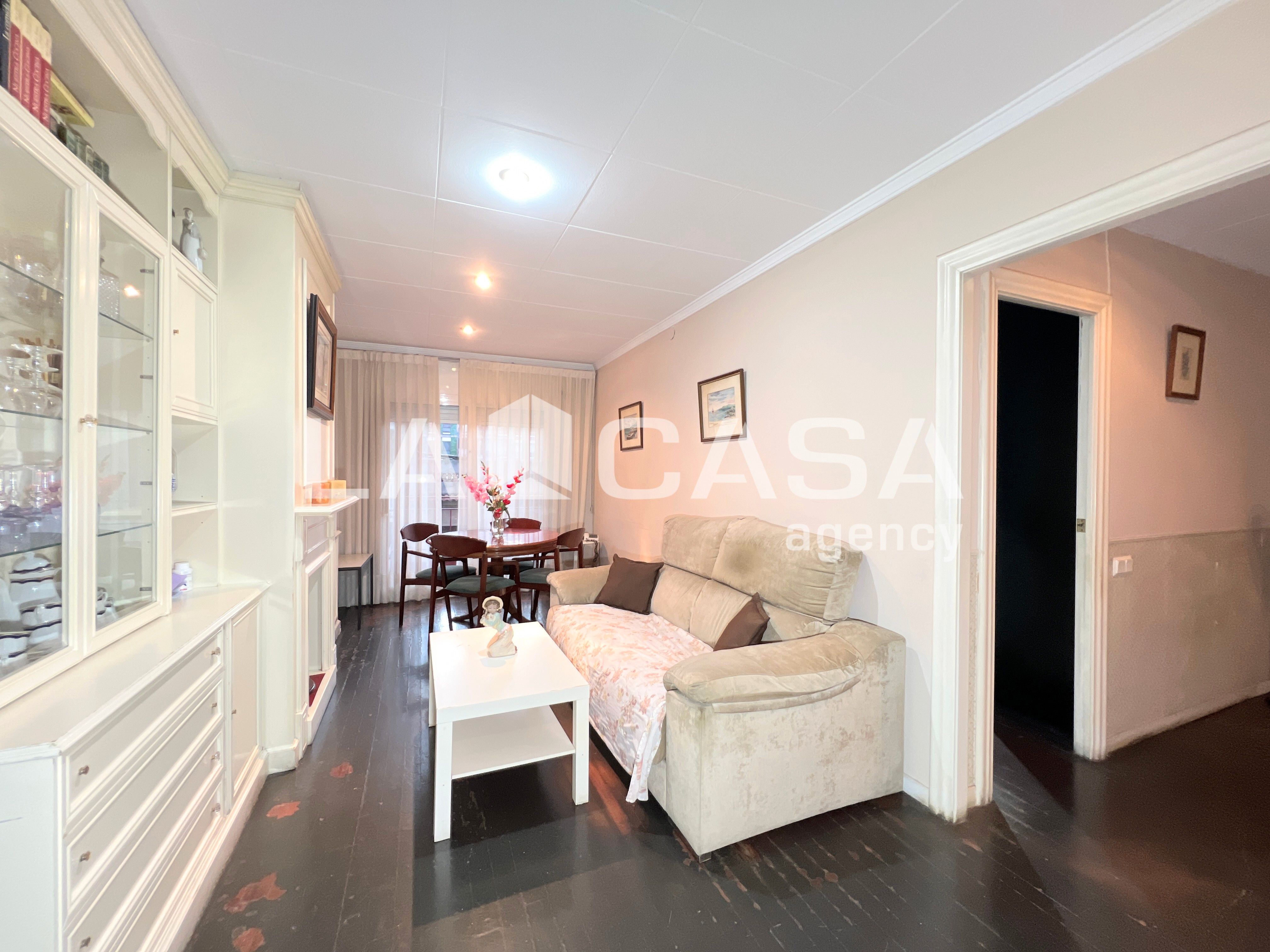 Pis en venda en Badalona amb Balcó