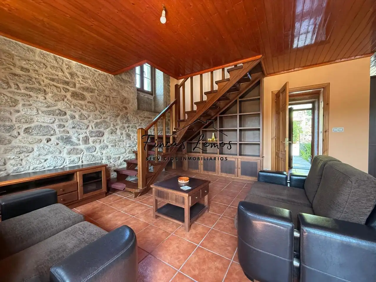 Casa o chalet en venta en Vimianzo con Calefacción, Jardín privado y Terraza