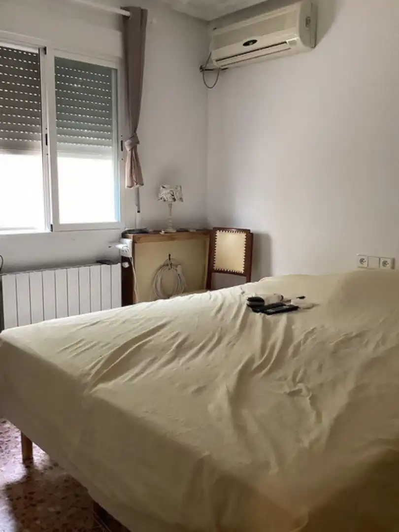 Bedroom of Commercial properties for sale in Alicante / Alacant  with Air Conditioner and Furnished