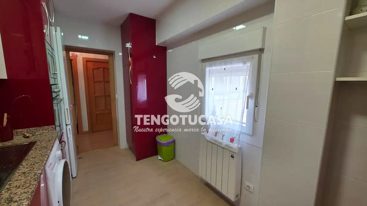 Bedroom of Flat for rent in Madrid  with Air Conditioner, Heating and Furnished