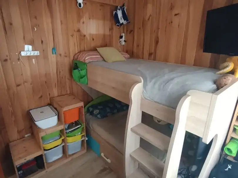 Dormitori de Casa o xalet en venda en Loranca de Tajuña amb Aire condicionat i Piscina