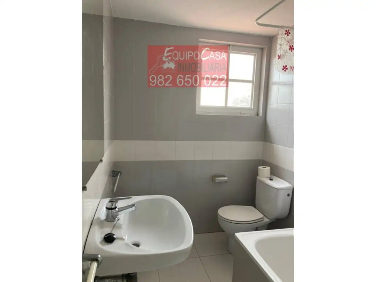 Badezimmer von Maisonette zur Miete in O Grove   mit Terrasse, Möbliert und Balkon