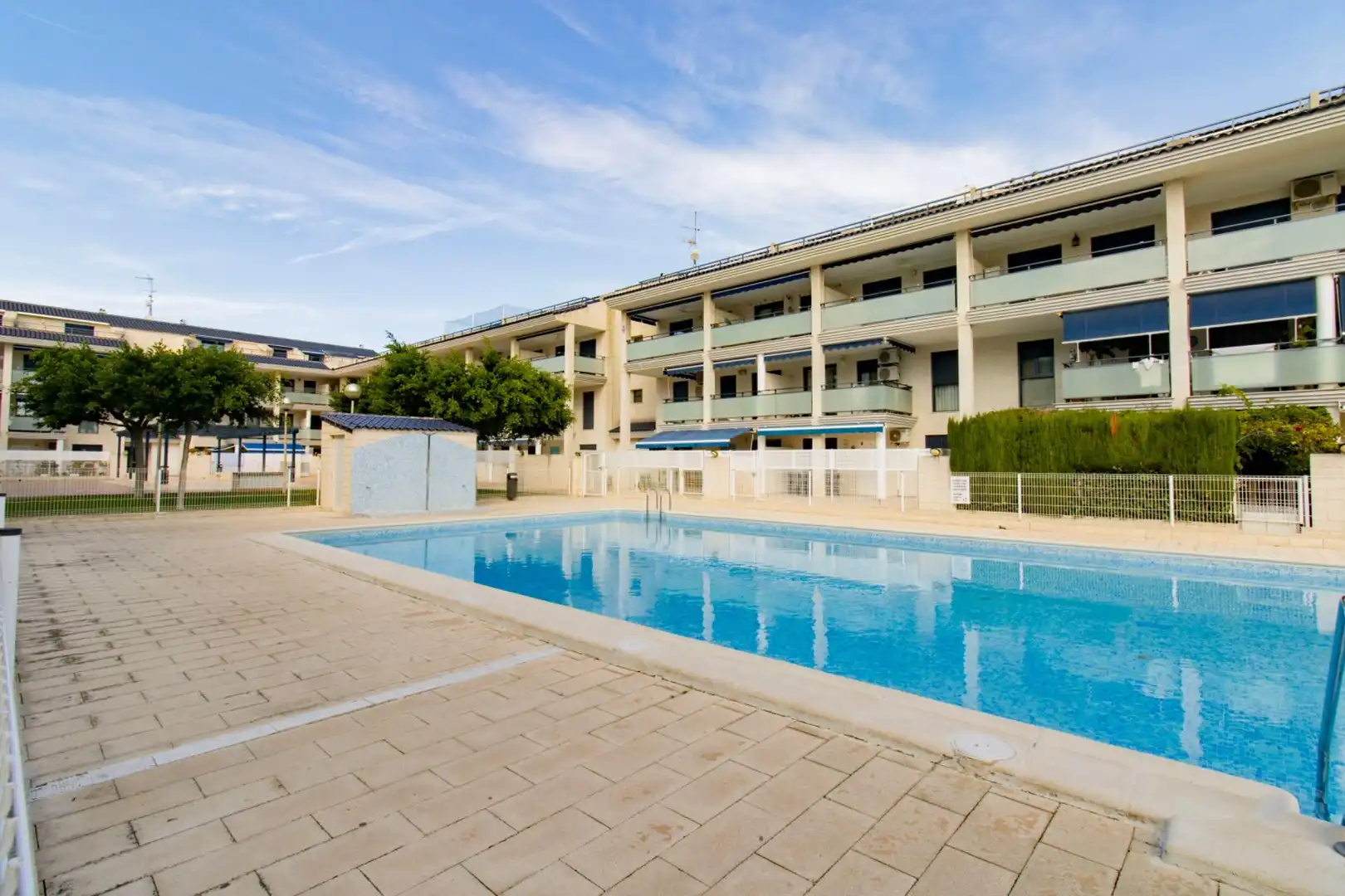 Piscina de Apartament en venda en Playas de Puçol