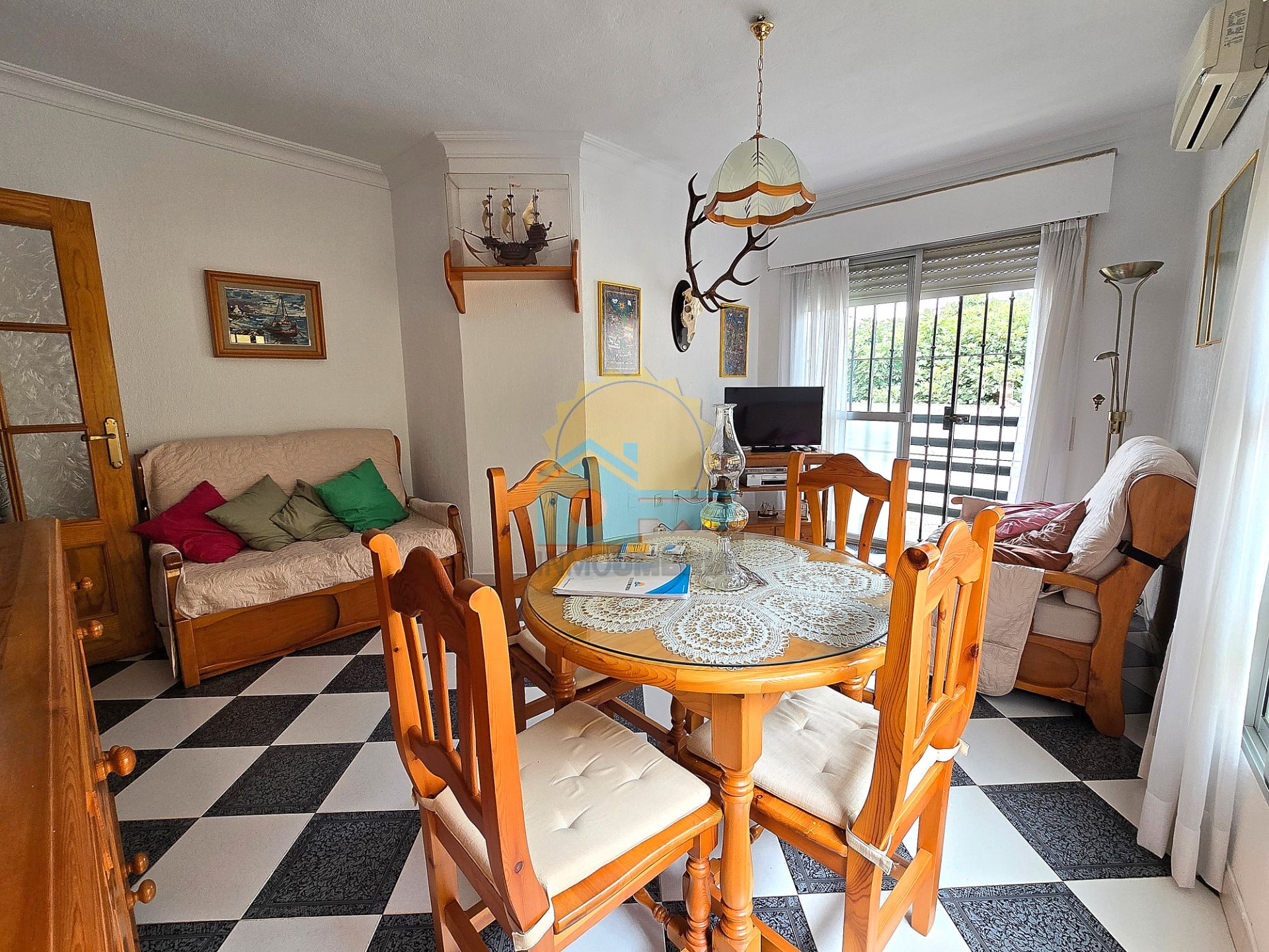 Comedor de Piso en venta en Punta Umbría con Aire acondicionado, Trastero y Amueblado