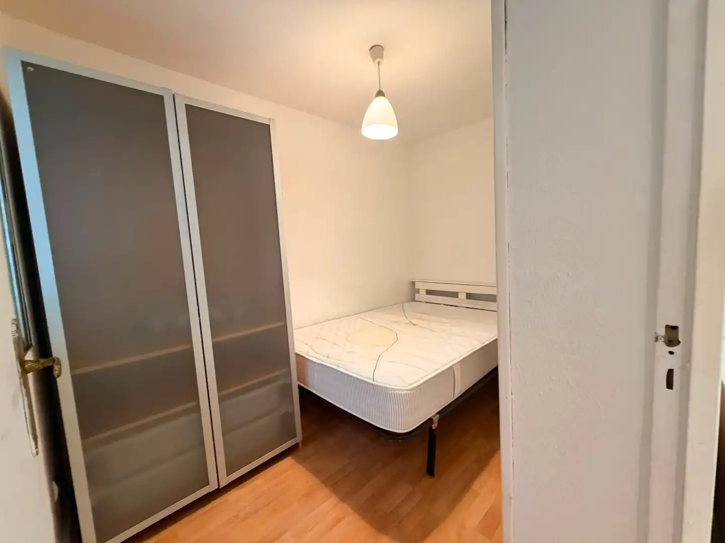 Habitación de Apartamento en venta en Madrid con Calefacción
