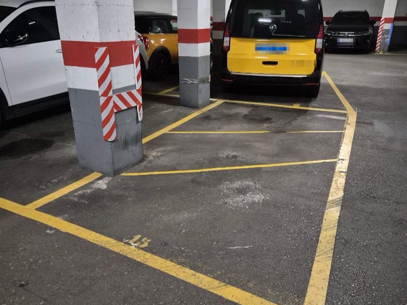 Aparcament de Garatge en venda en Santa Coloma de Gramenet