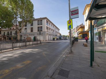 Local comercial en venda a Plaza de la Baja