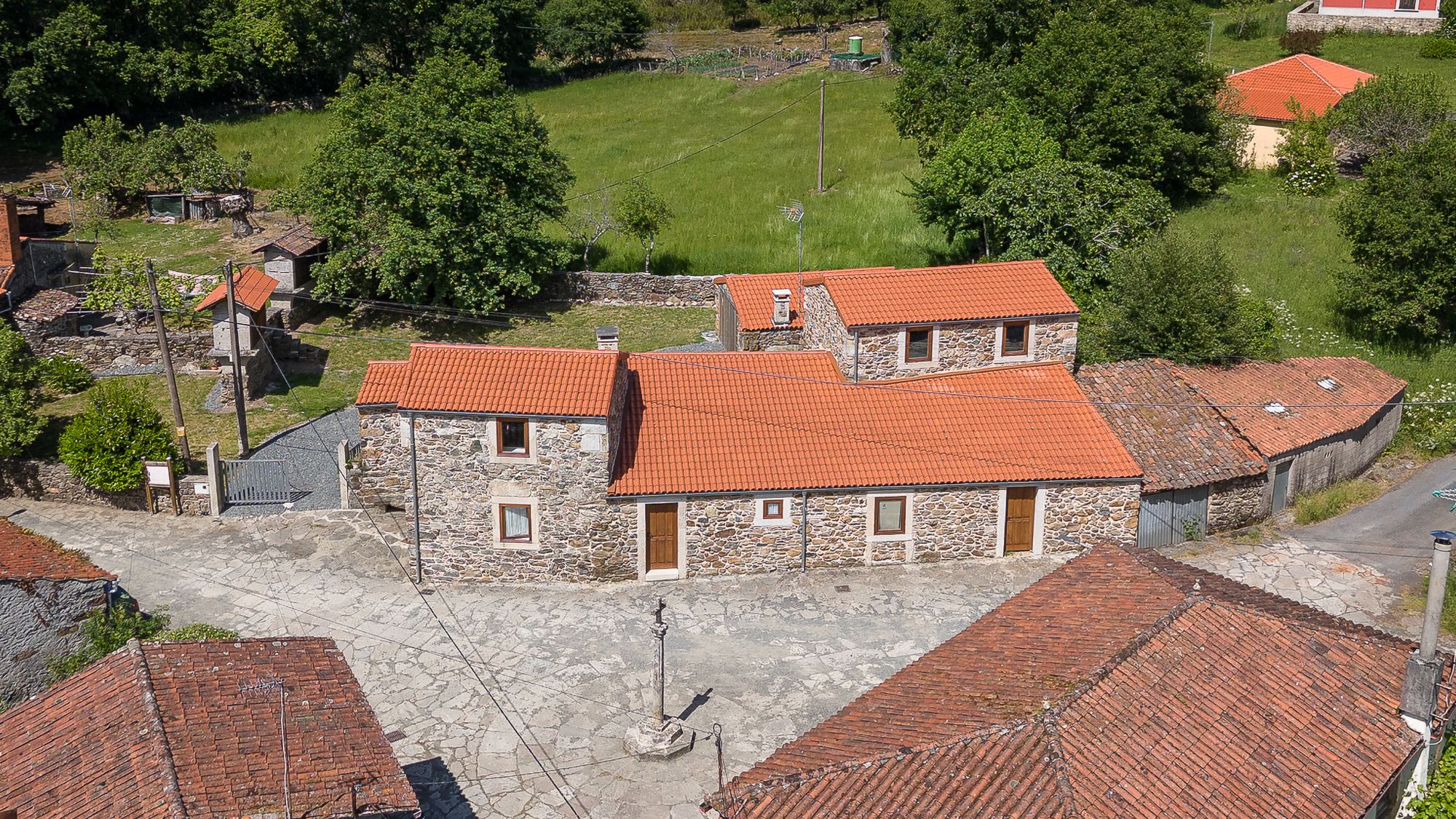 Vista exterior de Finca rústica en venda en Melide