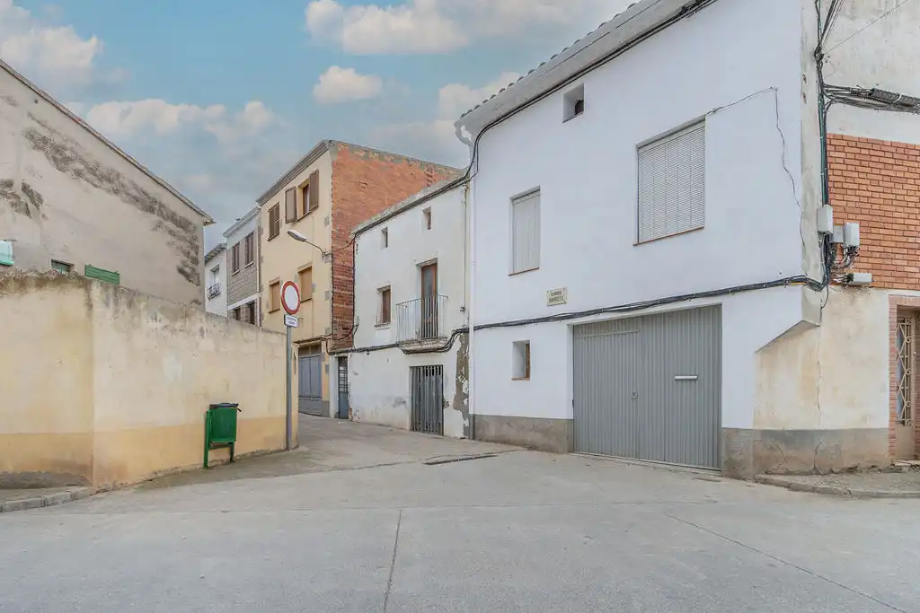 Casa o xalet en venda a C/ Barrots , La Fuliola