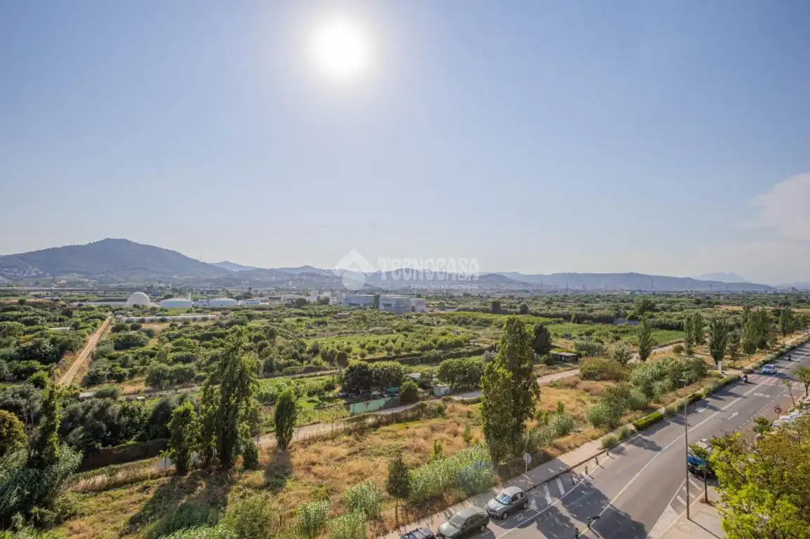 Piso en venta en Sant Feliu de Llobregat con Aire acondicionado y Balcón
