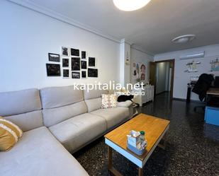 Living room of Flat for sale in Alcoy / Alcoi  with Air Conditioner, Heating and Storage room