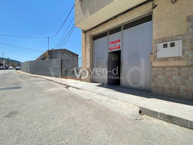 Local comercial en Alquiler en San Jaime, 74 en Enguera