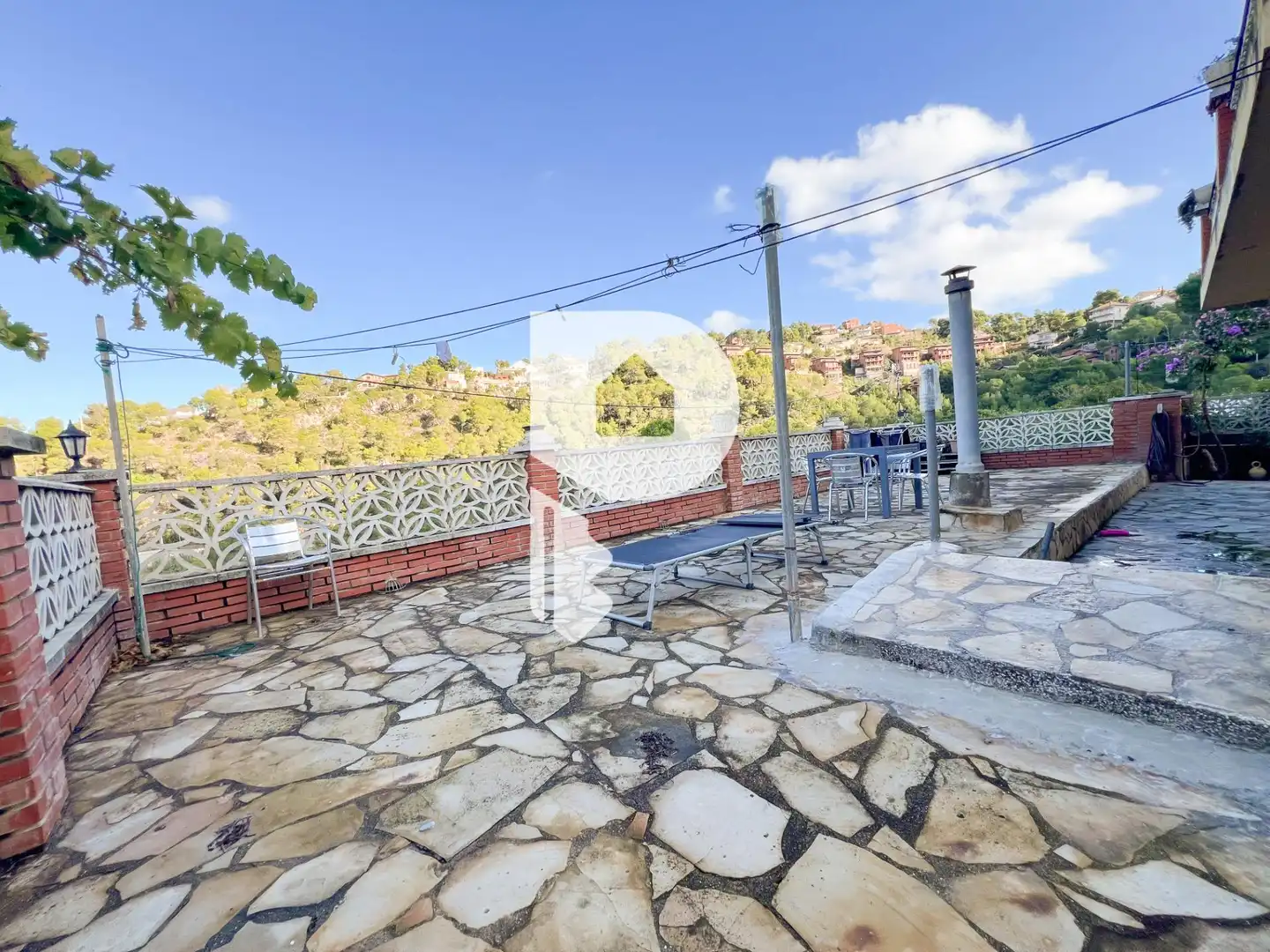 Terrassa de Casa o xalet en venda en Vallirana amb Aire condicionat, Calefacció i Jardí privat