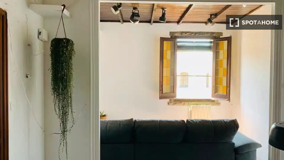 Flat with terrace to rent in Sant Martí, imagen 2