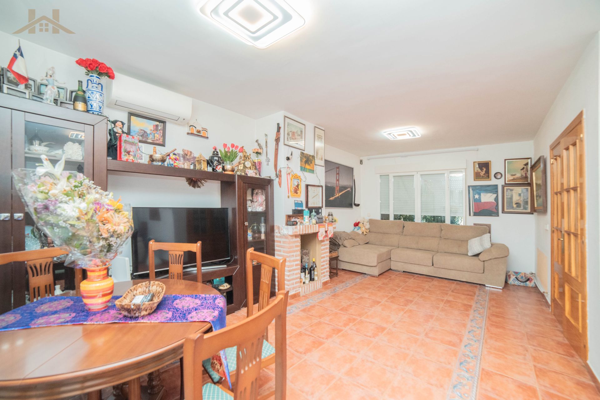 Sala d'estar de Casa o xalet en venda en El Álamo amb Aire condicionat, Calefacció i Jardí privat