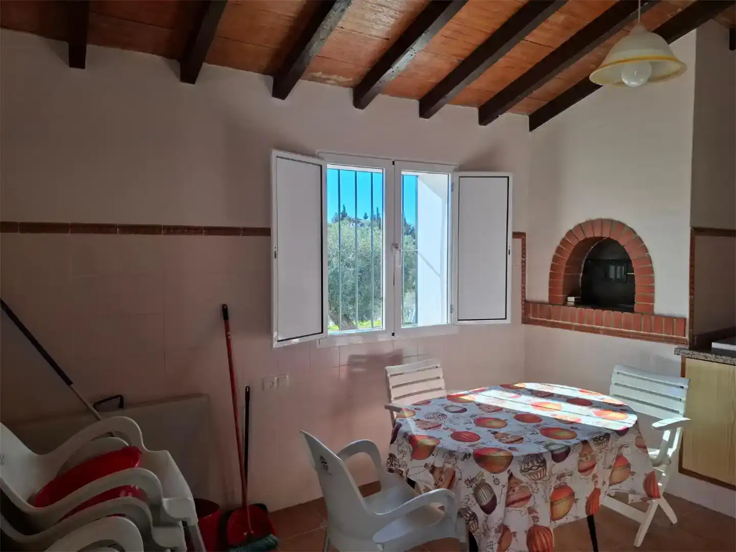 Menjador de Finca rústica en venda en Almogía