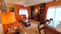 Living room of Flat for sale in  Huesca Capital  with Air Conditioner, Terrace and Balcony