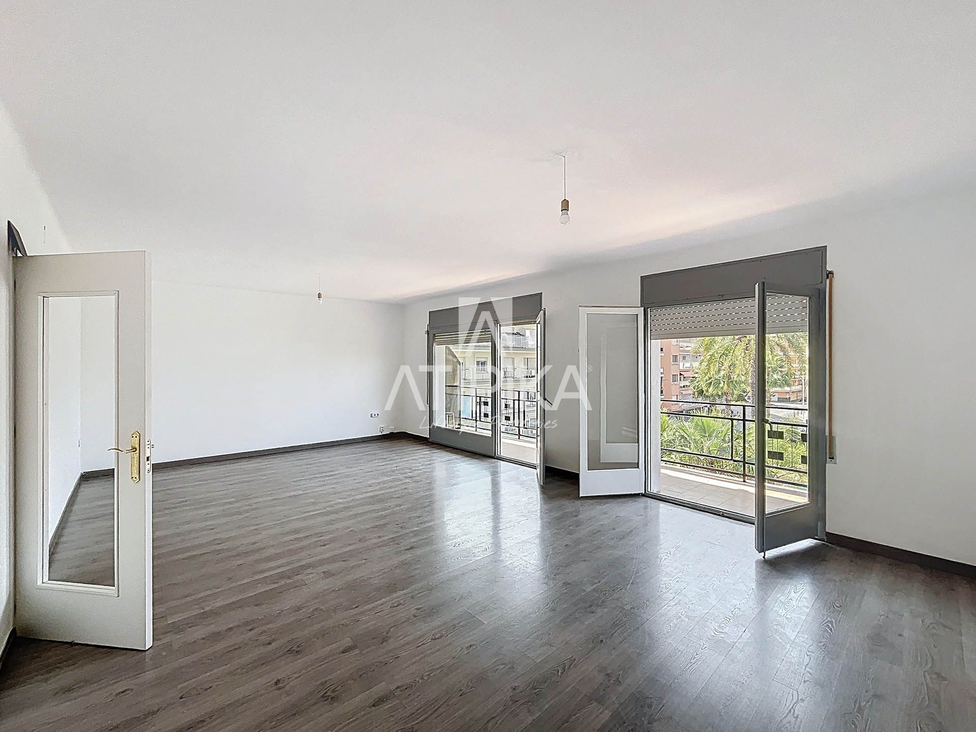 Piso en venta en Moragas i Barret, Centre