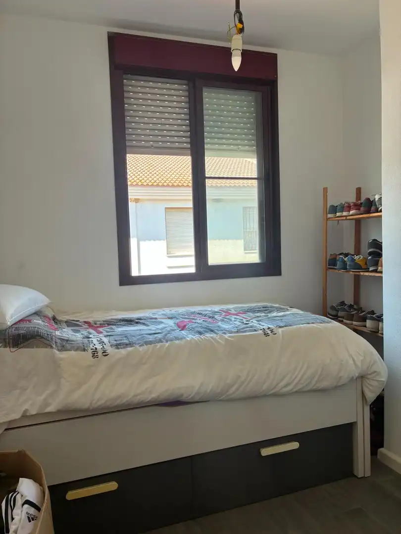 Habitación de Casa adosada en venta en Gibraleón
