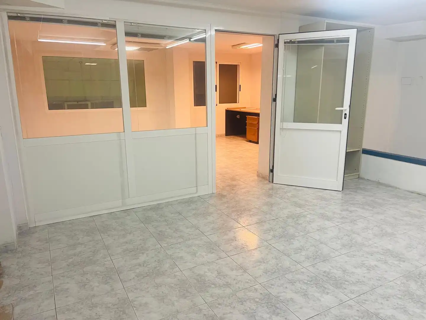 Business premises for sale in Carrer de Daimús 14, imagen 2