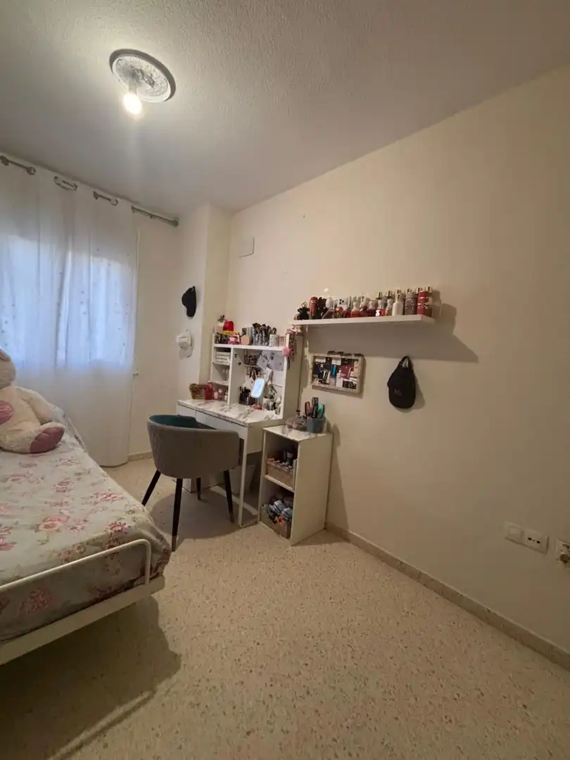 Bedroom of Duplexes for sale in Alcalá de Guadaira  with Air Conditioner, Terrace and Storage room
