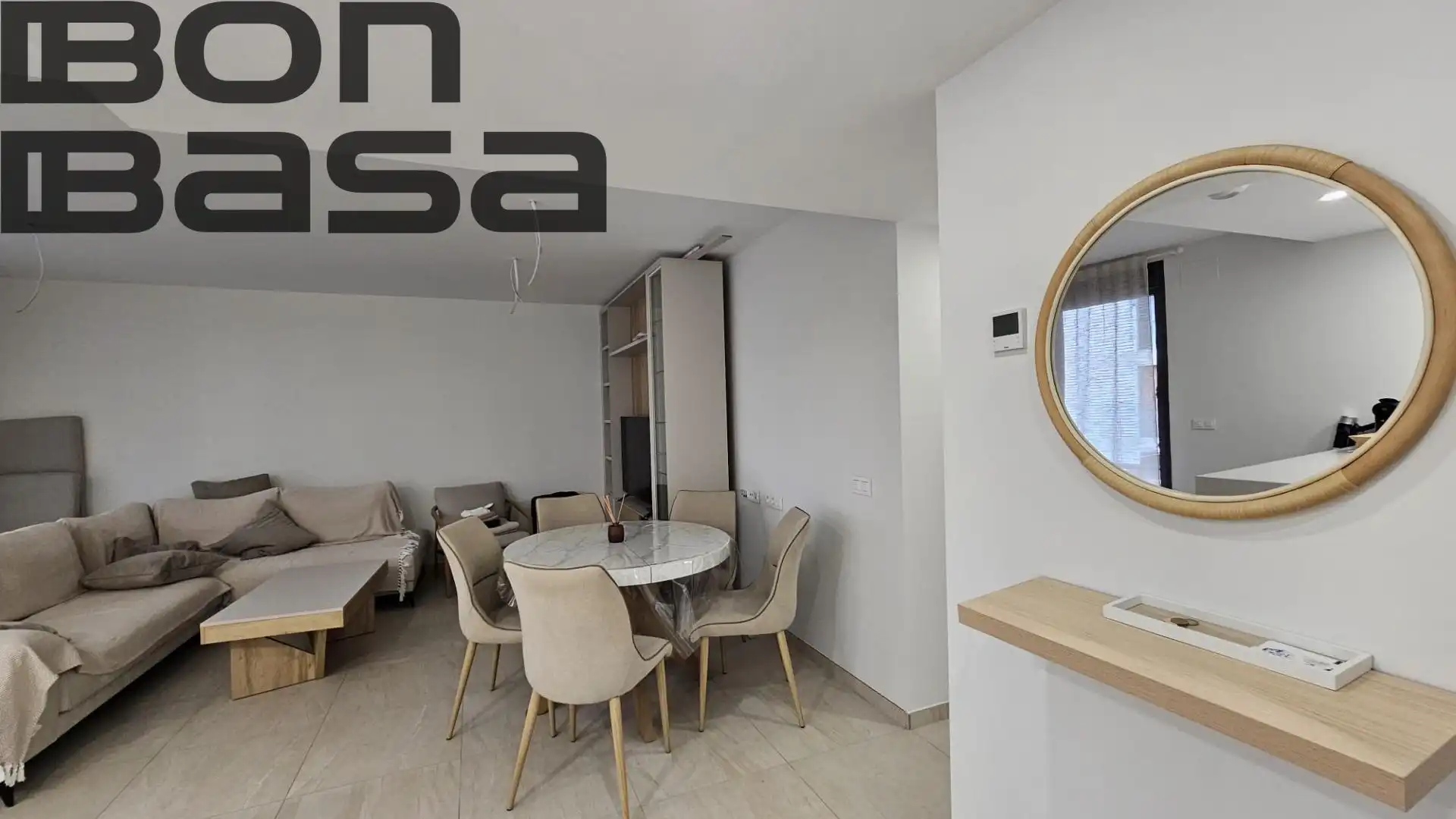 Appartamento con terrazza in vendita a Garbinet - Vistahermosa, imagen 3