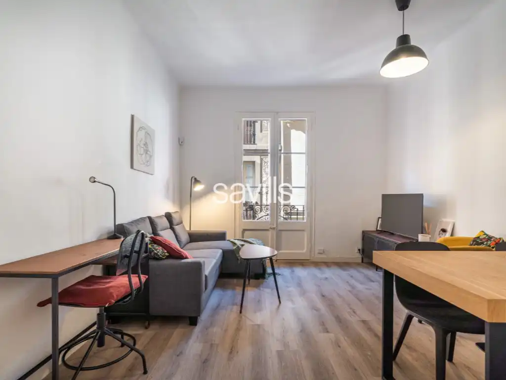 Wohnzimmer von Wohnungen zum Verkauf in Barcelona mit Möbliert und Balkon