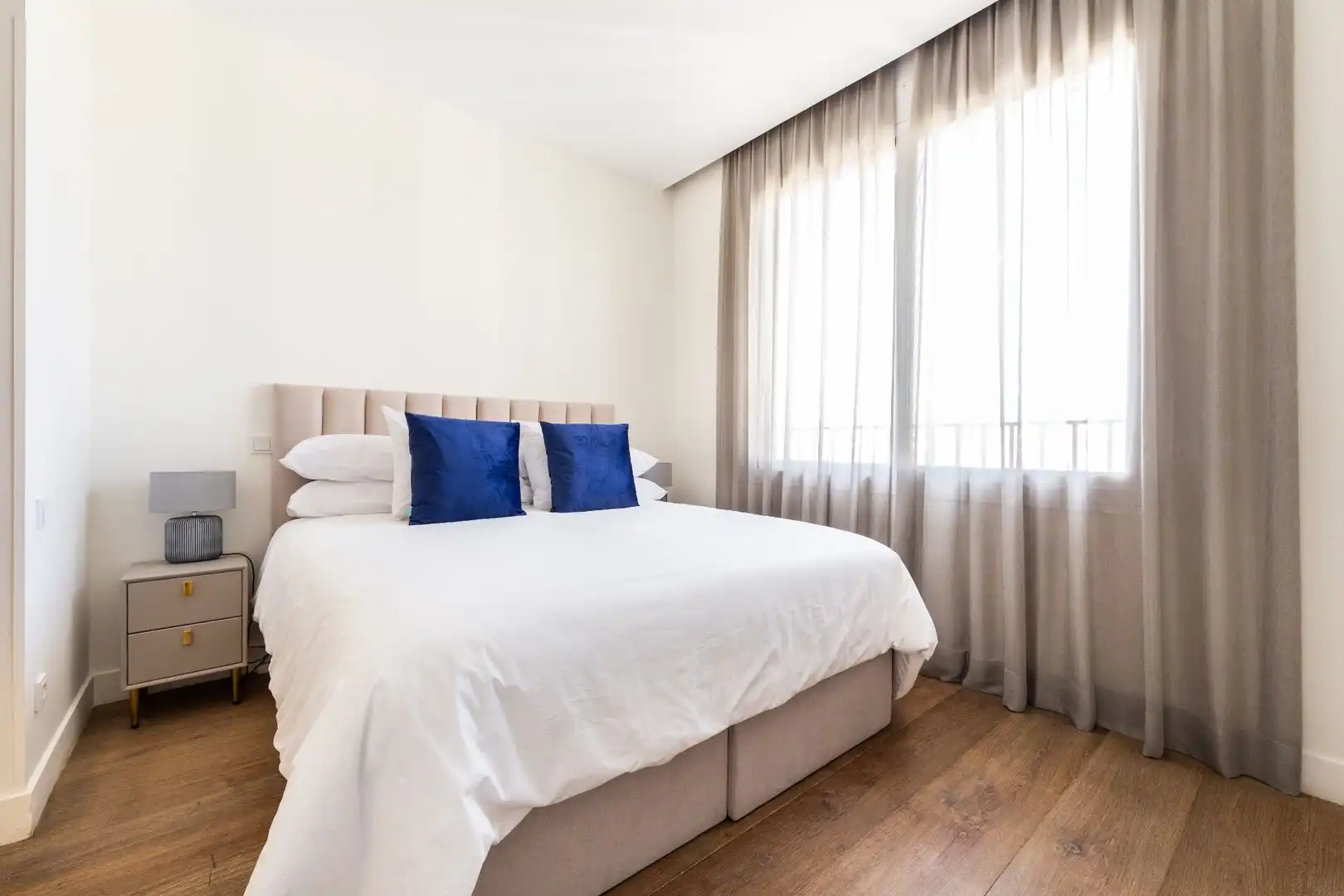 Bedroom of Attic for rent in Madrid  with Air Conditioner, Heating and Terrace