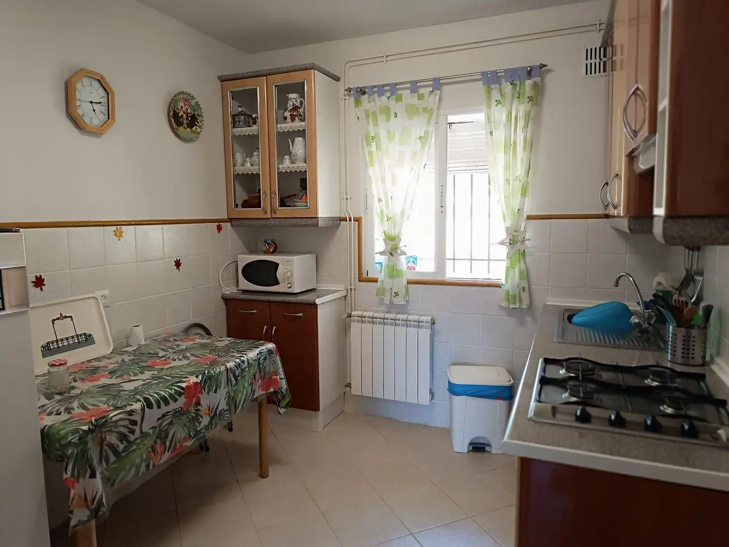 Cocina de Casa o chalet en venta en Navatalgordo con Calefacción, Jardín privado y Terraza