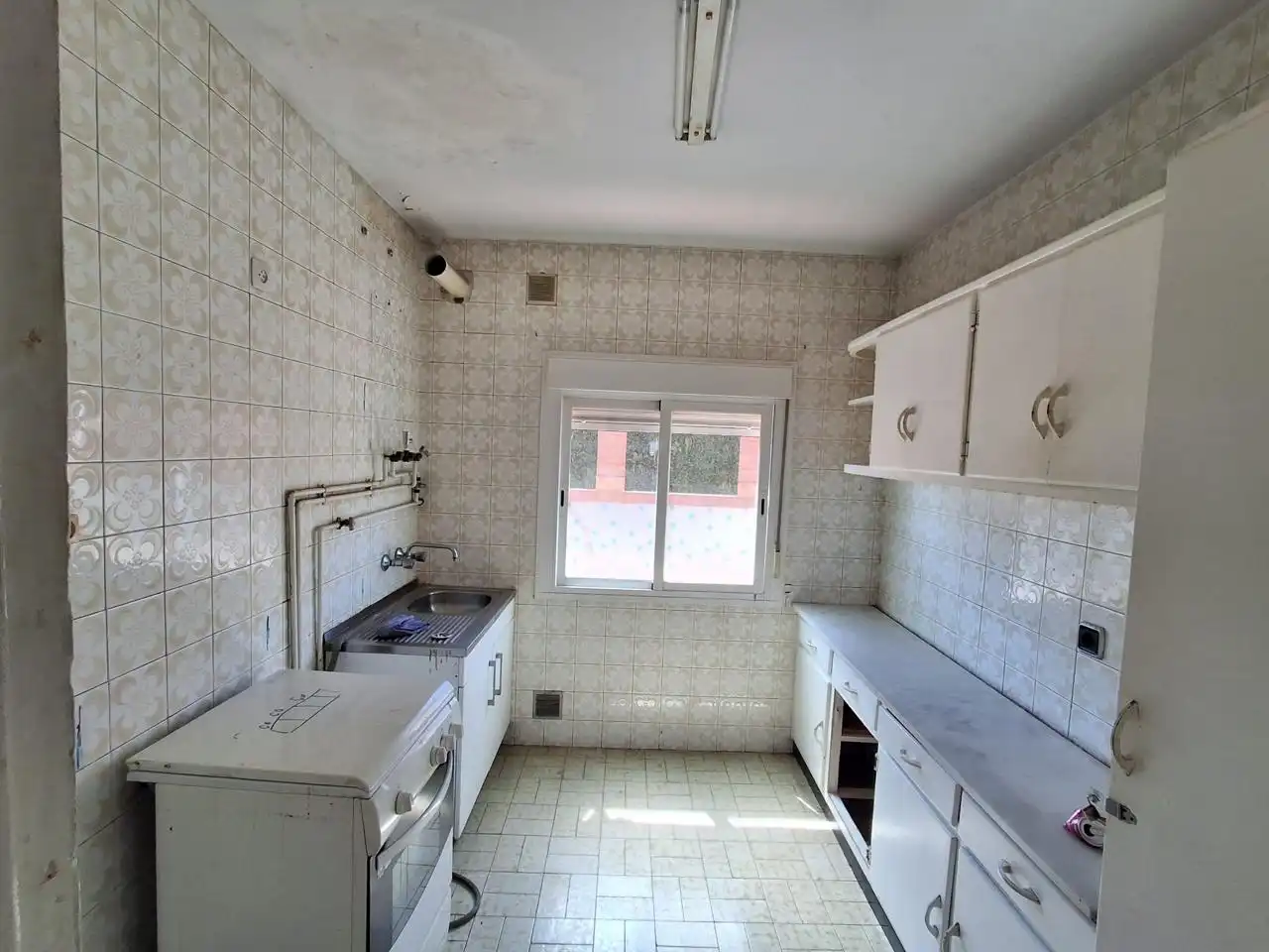 Kitchen of Flat for sale in Madrid  with Air Conditioner and Terrace