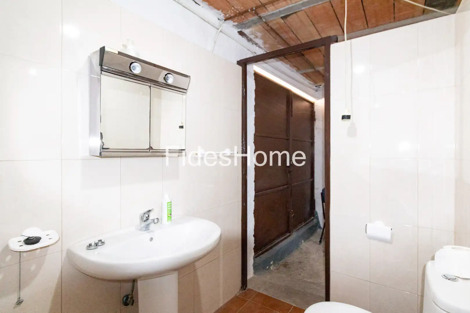 Bathroom of Detached homes for sale in El Pinar