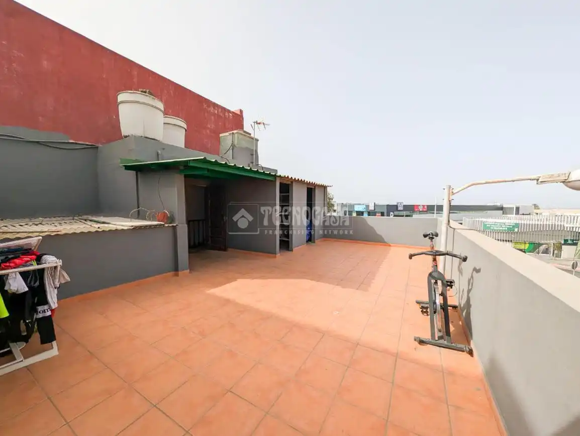 Terraza de Edificio en venta en Telde