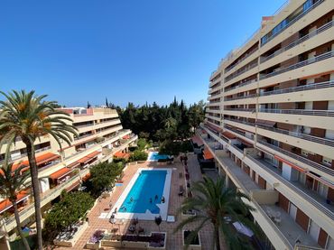 Duplex con piscina in vendita a Avenida Arias Maldonado
