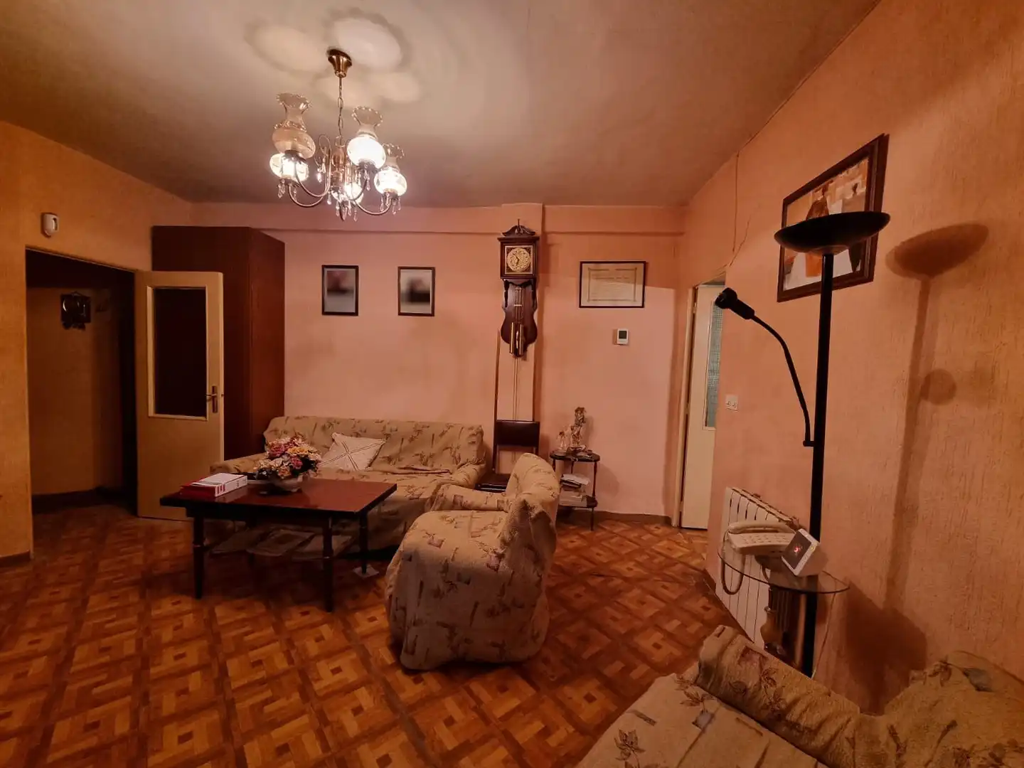 Sala d'estar de Pis en venda en Madrid amb Calefacció
