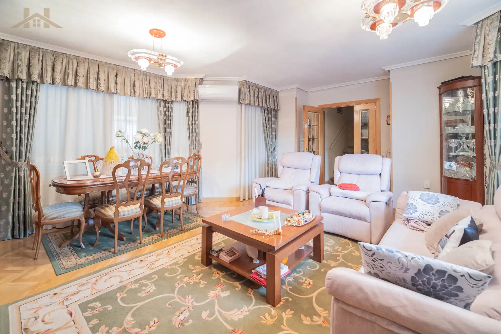 Living room of Detached homes for sale in Torrejón de Ardoz  with Air Conditioner, Heating and Furnished