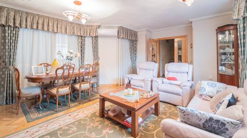 Foto 4 de Casa adosada en venda a Calle Minerva, Fresnos I y II, Torrejón de Ardoz