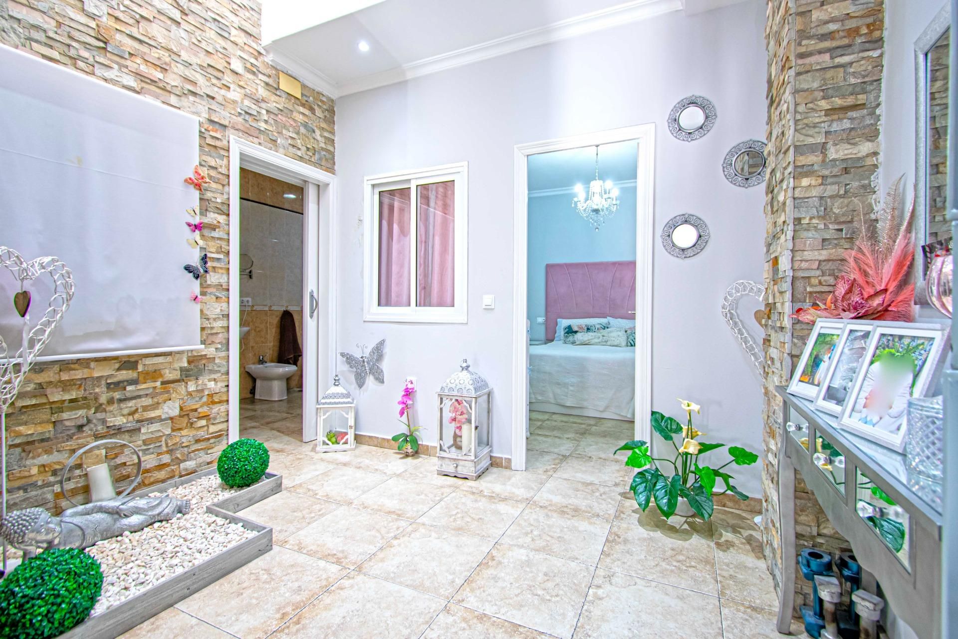 House or chalet for sale in El Viso del Alcor  with Air Conditioner and Terrace