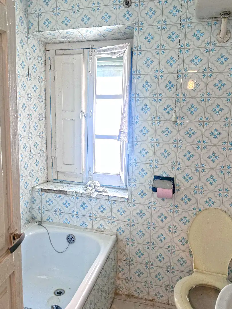 Bathroom of Detached homes for sale in El Hoyo de Pinares 