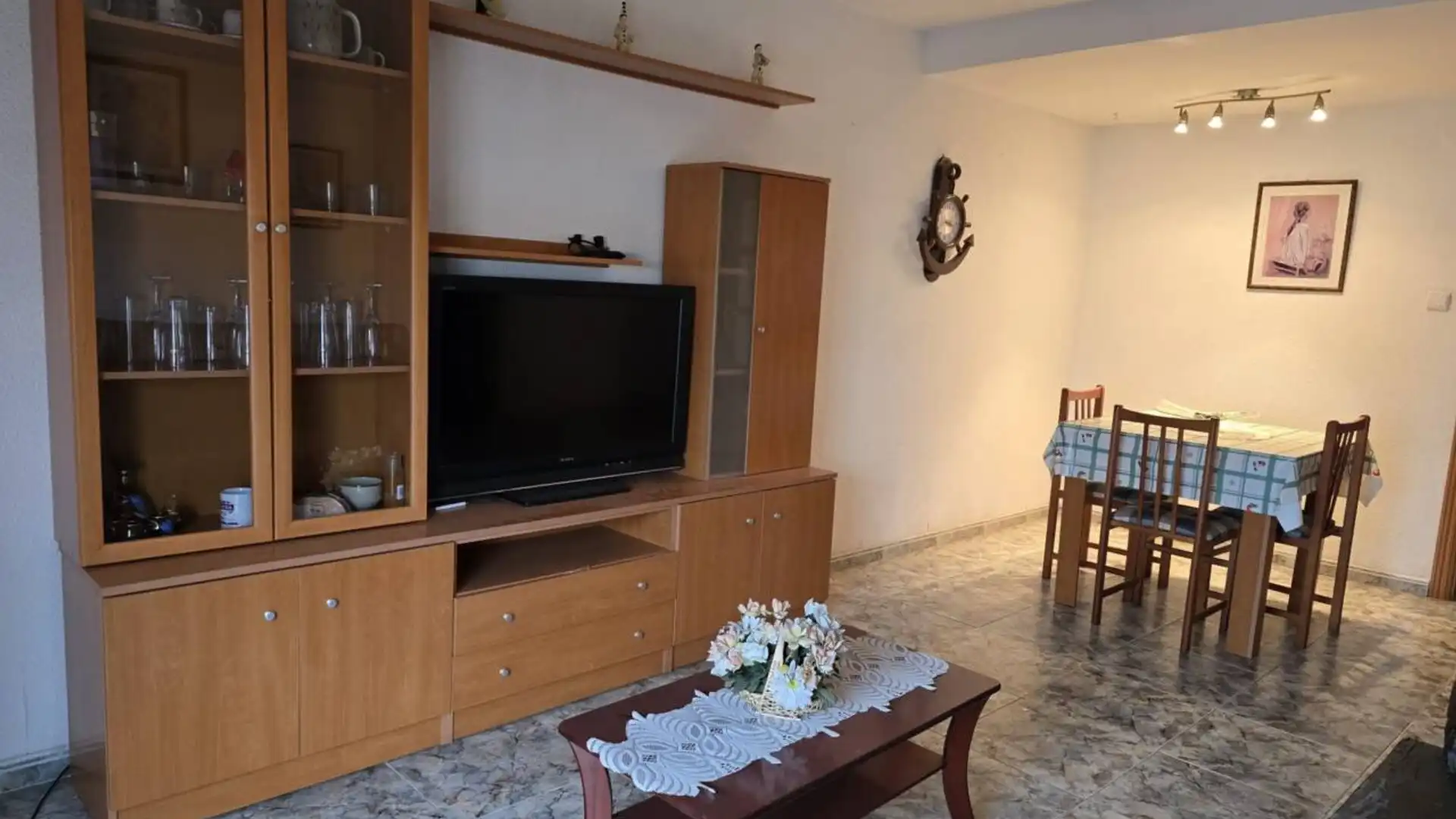 Living room of Flat for sale in Terrassa  with Furnished, Balcony and Alarm