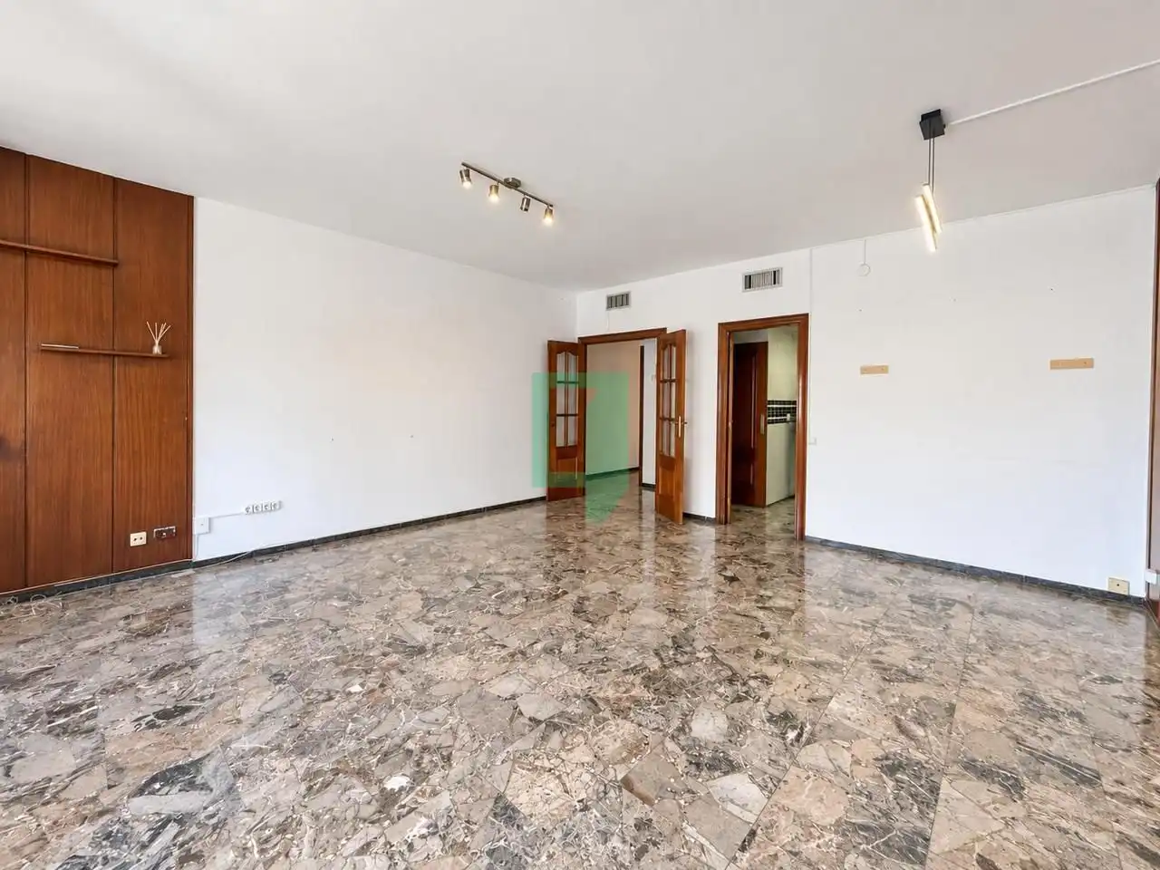 Living room of Flat for sale in Badalona  with Air Conditioner and Balcony