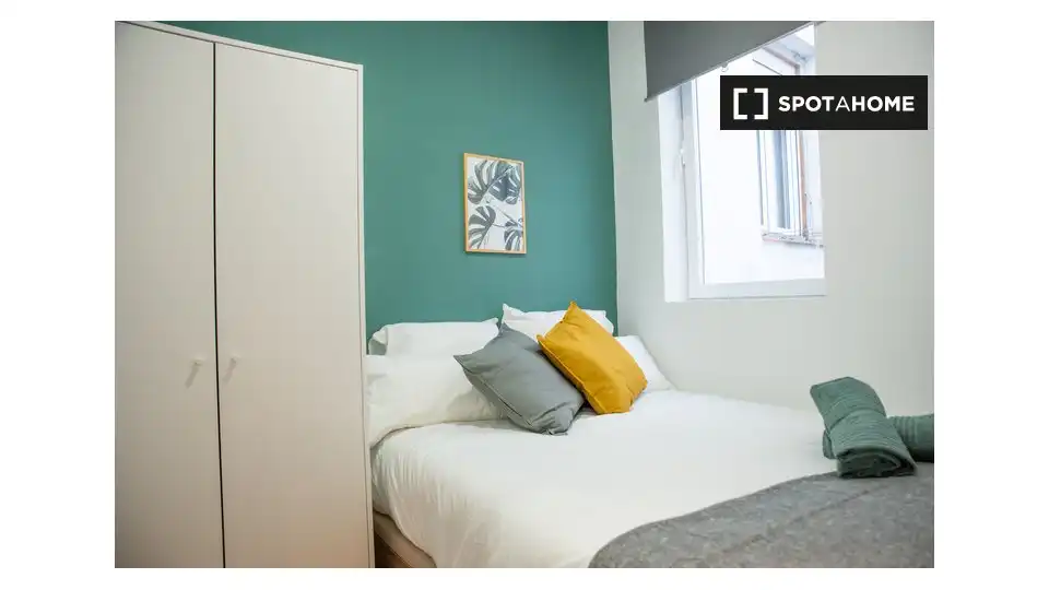 Habitación de Piso de alquiler en Madrid con Aire acondicionado, Calefacción y Amueblado